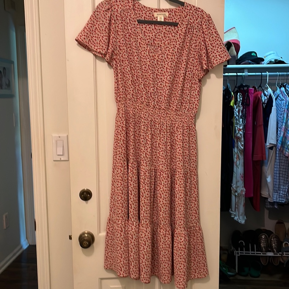 Pretty feminine floral print long dress in pink hues